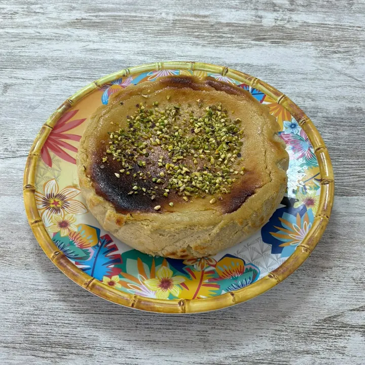 Tarta de queso de pistacho